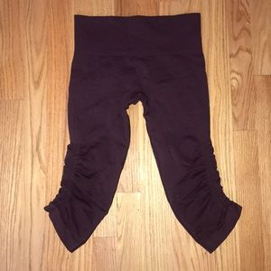 Lululemon cropped leggings